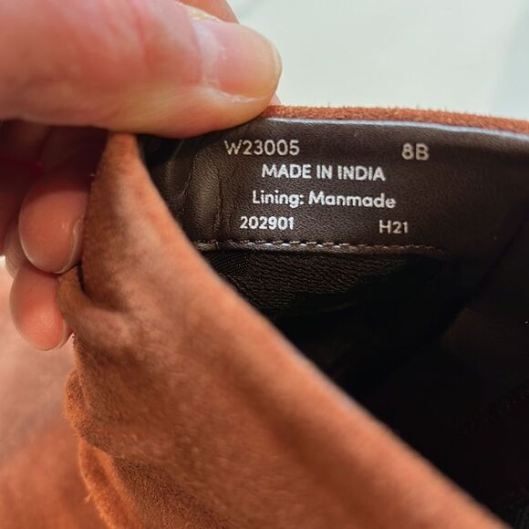 Cole Haan Women’s Maple Water Resistant  Suede Boot size 8 worn one time! - Picture 6 of 15